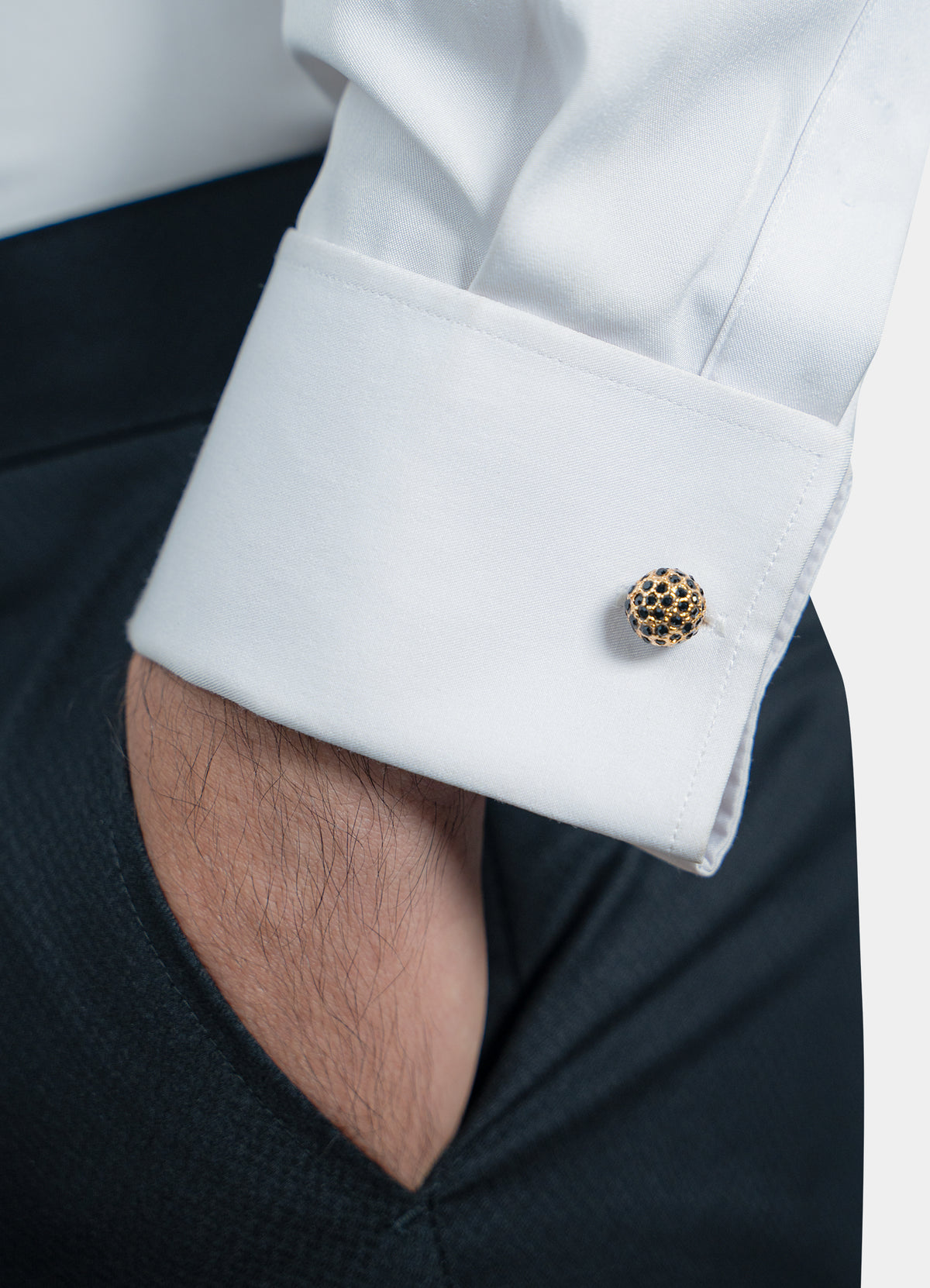 Premium Cufflinks - Gold Round Black Crystal