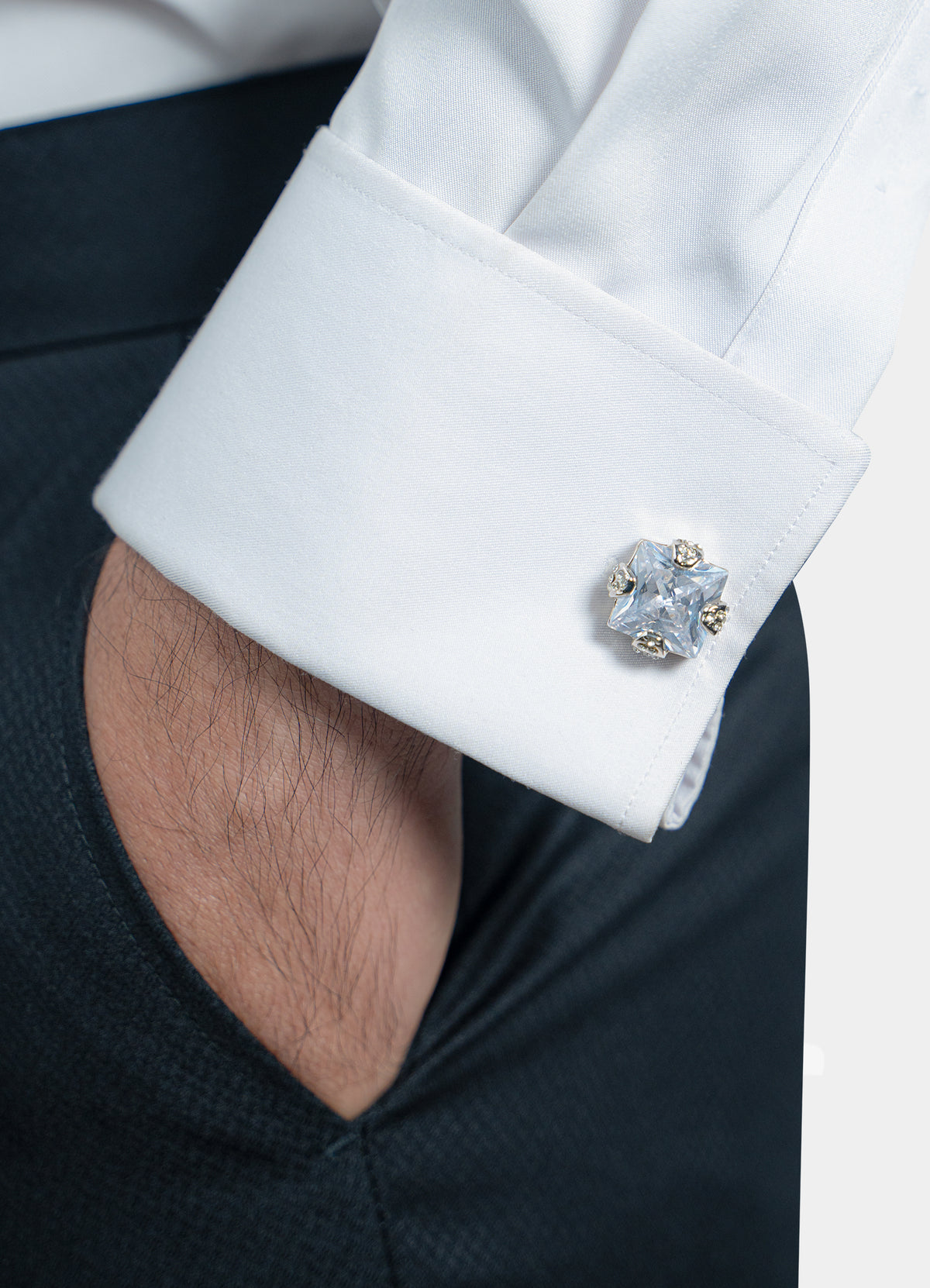 Cufflinks Premium - Silver Diamond