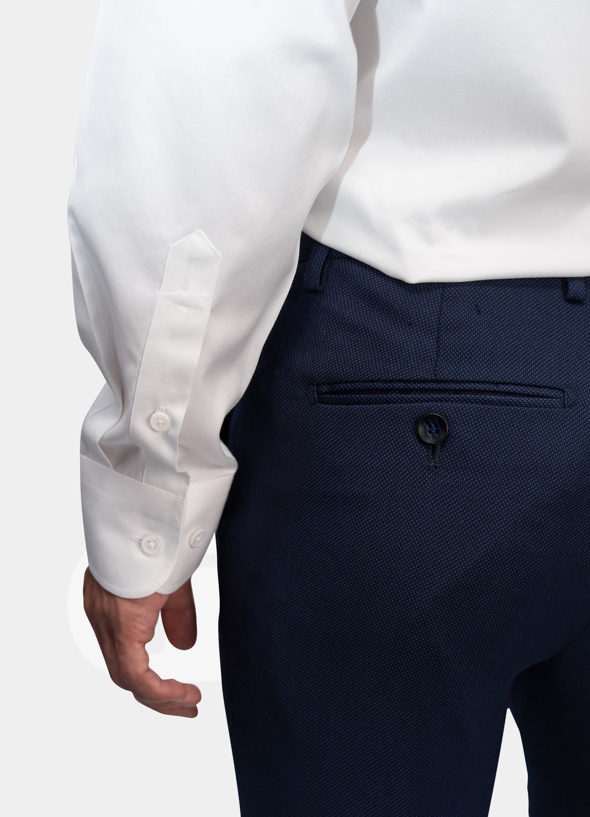 100% Cotton 140S - Non Iron White Dress Shirt w Mother Pearl Button M140-01
